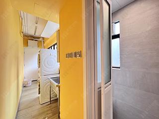 Mid Levels East - Bowen Place 11