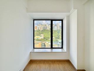 Causeway Bay - Park Haven 04