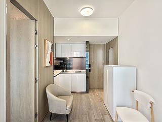 Sai Ying Pun - The Queens 10