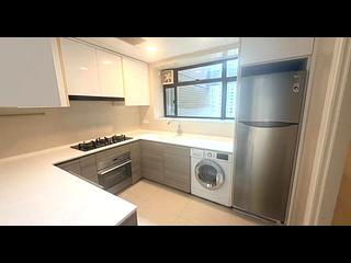 Mid Levels Central - Tavistock II 03