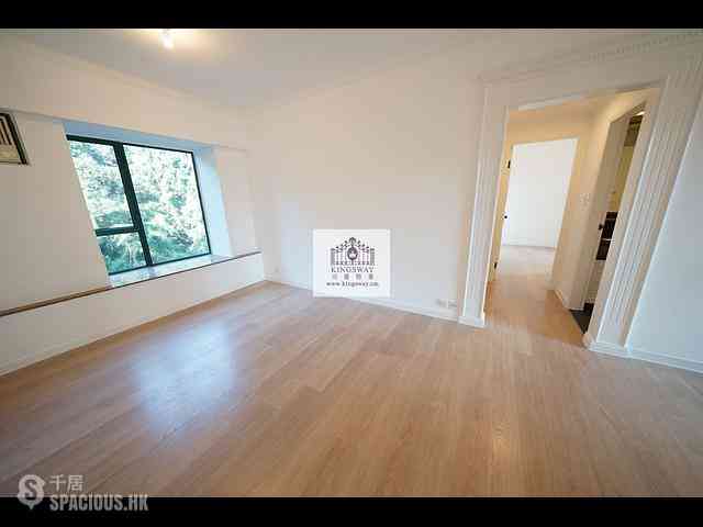 Mid Levels Central - Hillsborough Court 03