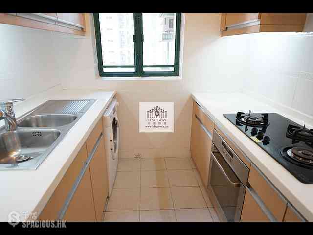 Mid Levels Central - Hillsborough Court 06
