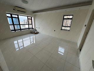 Mid Levels Central - The Grand Panorama Block 4 04