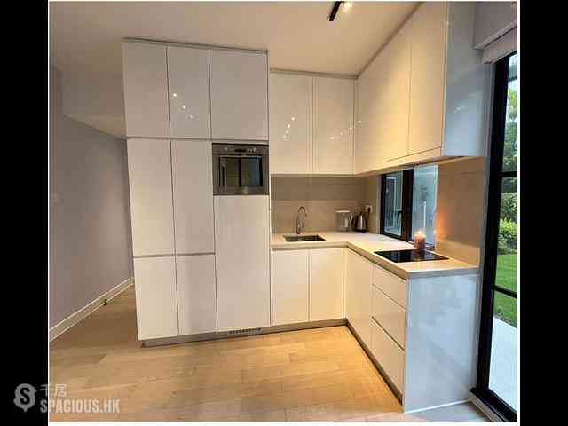 Kennedy Town - Jade Court 03