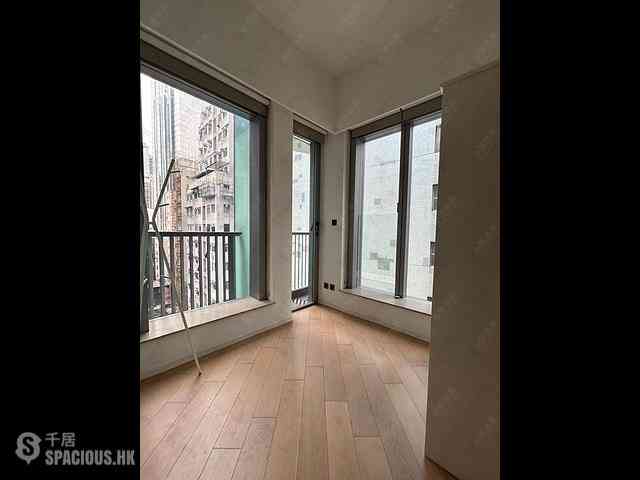 Sai Ying Pun - Artisan House 12