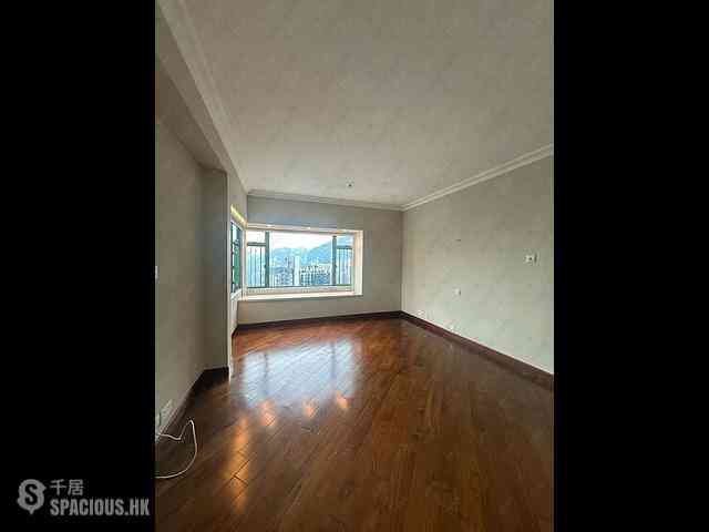 Mid Levels Central - Robinson Place Block 1 06