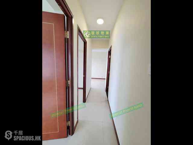Kennedy Town - The Merton Tower 3 04