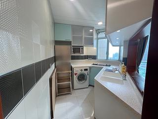 Tsim Sha Tsui - The Victoria Towers Tower 2 03