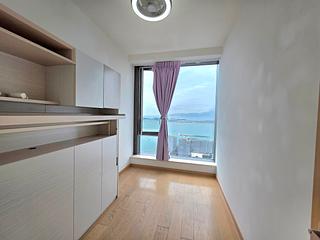 Tung Chung - The Visionary Tower 8 05
