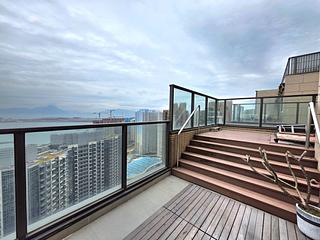 Tung Chung - The Visionary Tower 8 20