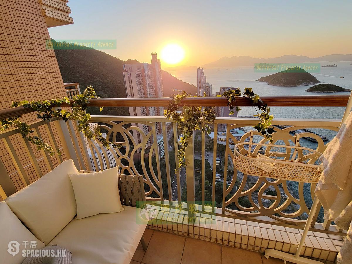 Kennedy Town - The Merton Tower 3 01