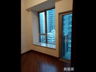 Wan Chai - The Avenue Phase 2 Block 2 03