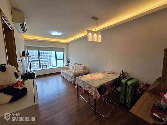 Siu Sai Wan - Island Resort 06