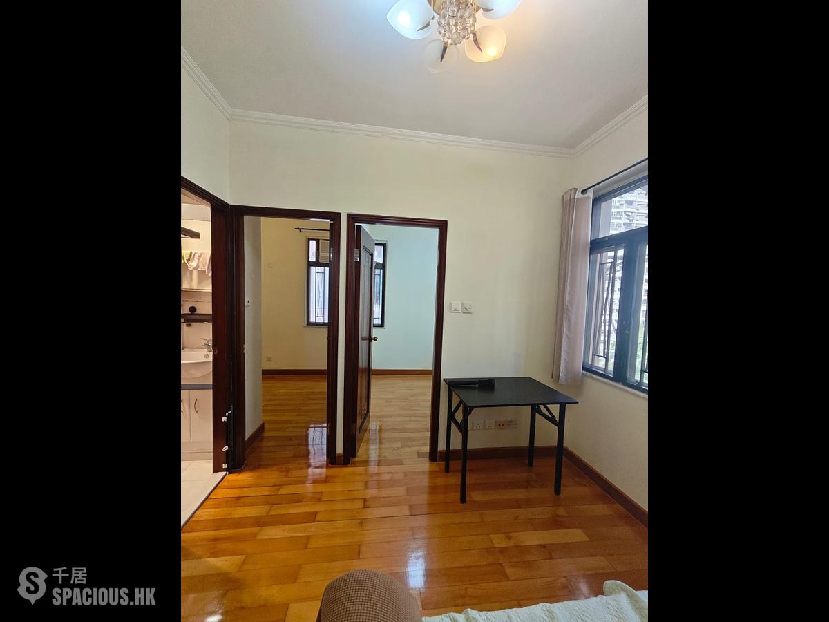 Causeway Bay - Cheong Shing Mansion 01