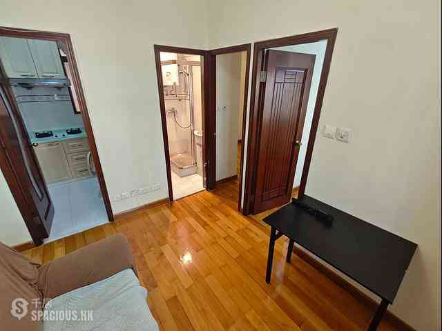 Causeway Bay - Cheong Shing Mansion 02