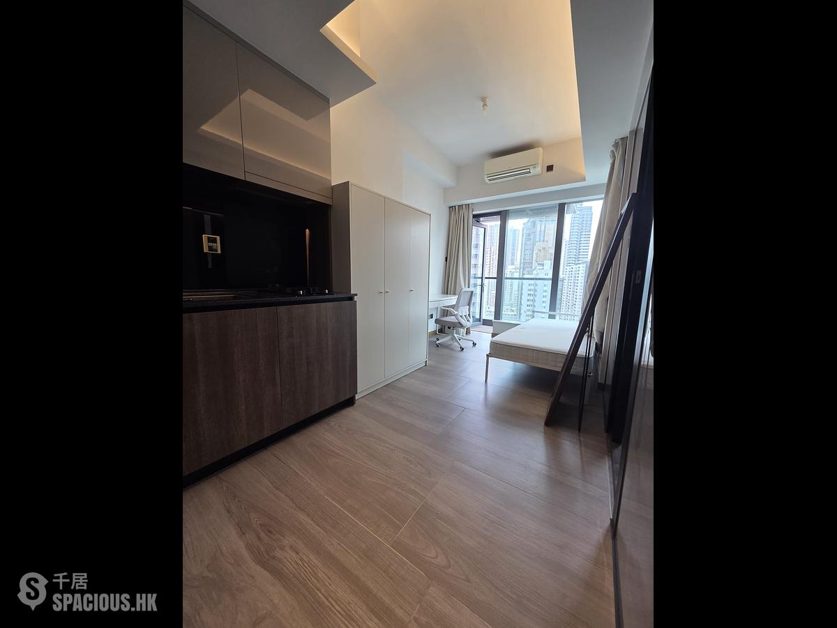 Sai Ying Pun - One・Artlane 01