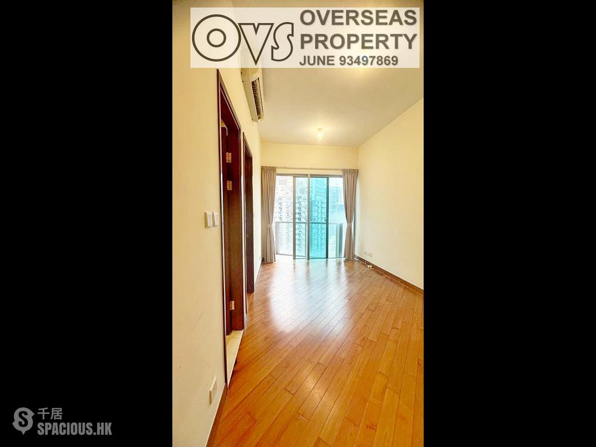 Wan Chai - The Avenue Phase 2 01