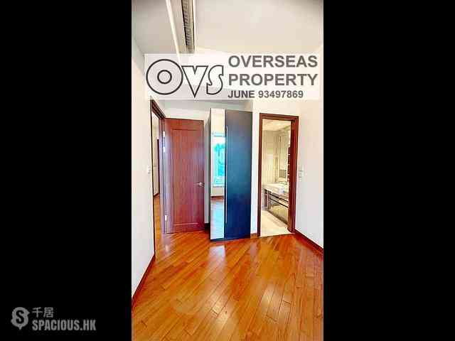 Wan Chai - The Avenue Phase 2 02