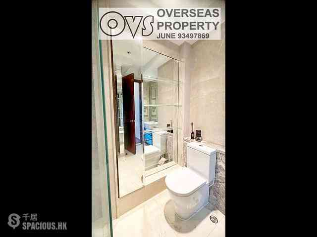 Wan Chai - The Avenue Phase 2 09