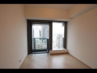 Shek Tong Tsui - Novum West 02