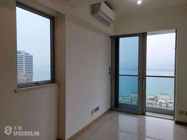 Sai Ying Pun - 63, Pokfulam 04