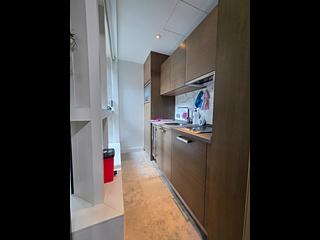 Shek Tong Tsui - Eight South Lane 03