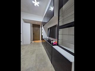 Shek Tong Tsui - Eight South Lane 04