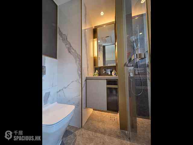 Sai Ying Pun - 15 Western Street 02