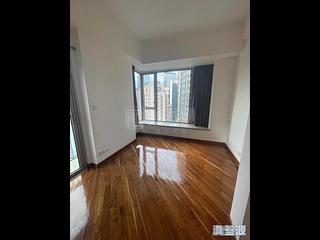 Wan Chai - The Avenue Phase 2 Block 2 02