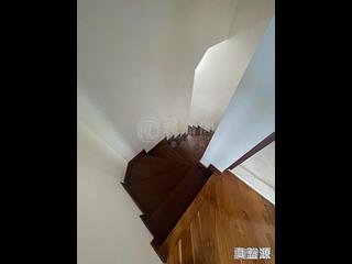 Wan Chai - The Avenue Phase 2 Block 2 05