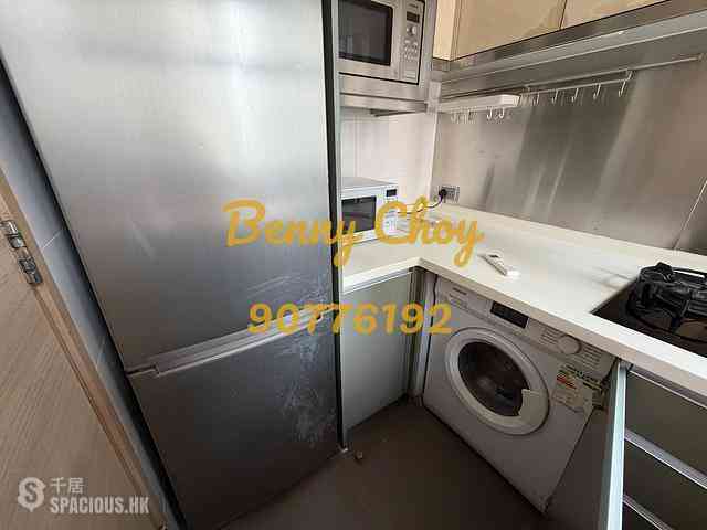 Sai Ying Pun - Island Crest Block 2 07