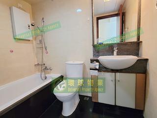 Kennedy Town - The Merton Tower 3 07