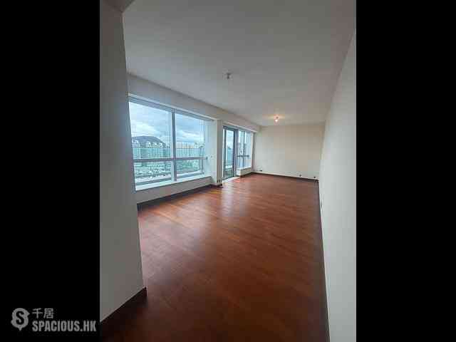 Wong Chuk Hang - Marinella Block 2 04
