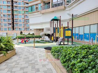 Kennedy Town - The Merton Tower 3 16