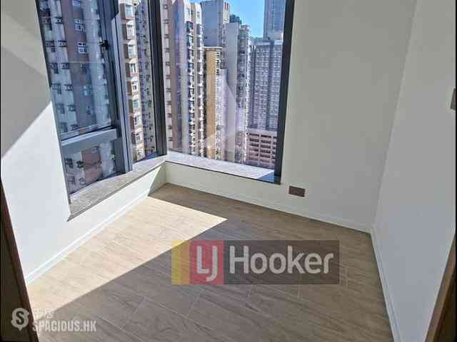 Sai Ying Pun - Des Voeux W Residence 04