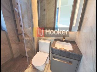 Sai Ying Pun - Des Voeux W Residence 05