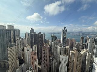 Sai Ying Pun - The Summa Block 1 08