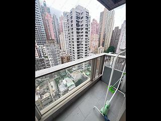Sai Ying Pun - Island Crest 02