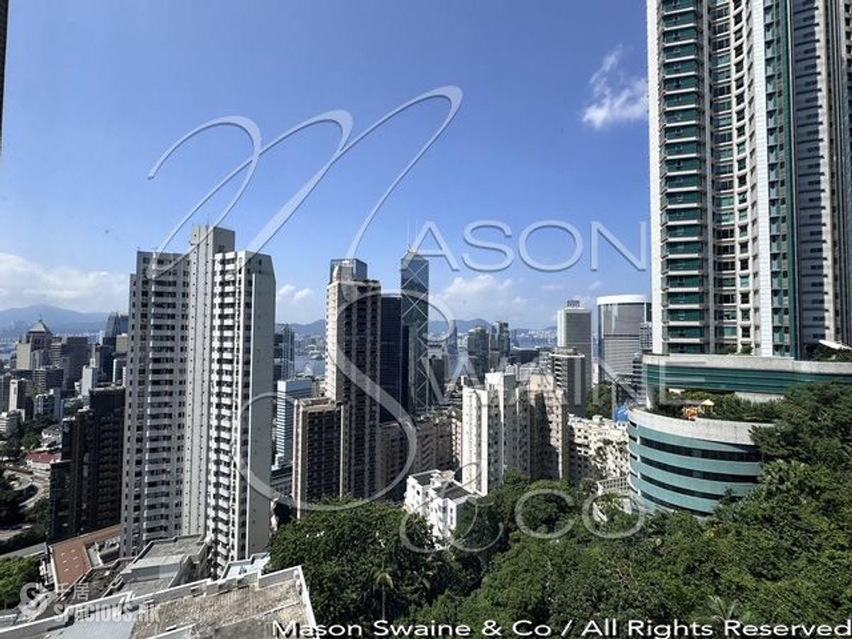 Mid Levels Central - Chung Tak Mansion 01