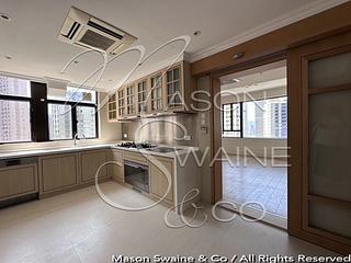 Mid Levels Central - Chung Tak Mansion 05