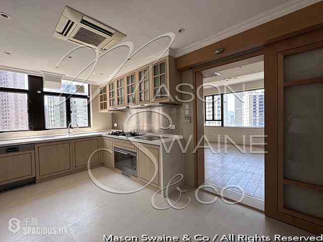 Mid Levels Central - Chung Tak Mansion 05