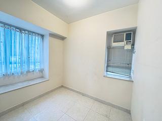 Wan Chai - Silvervale Mansion 03