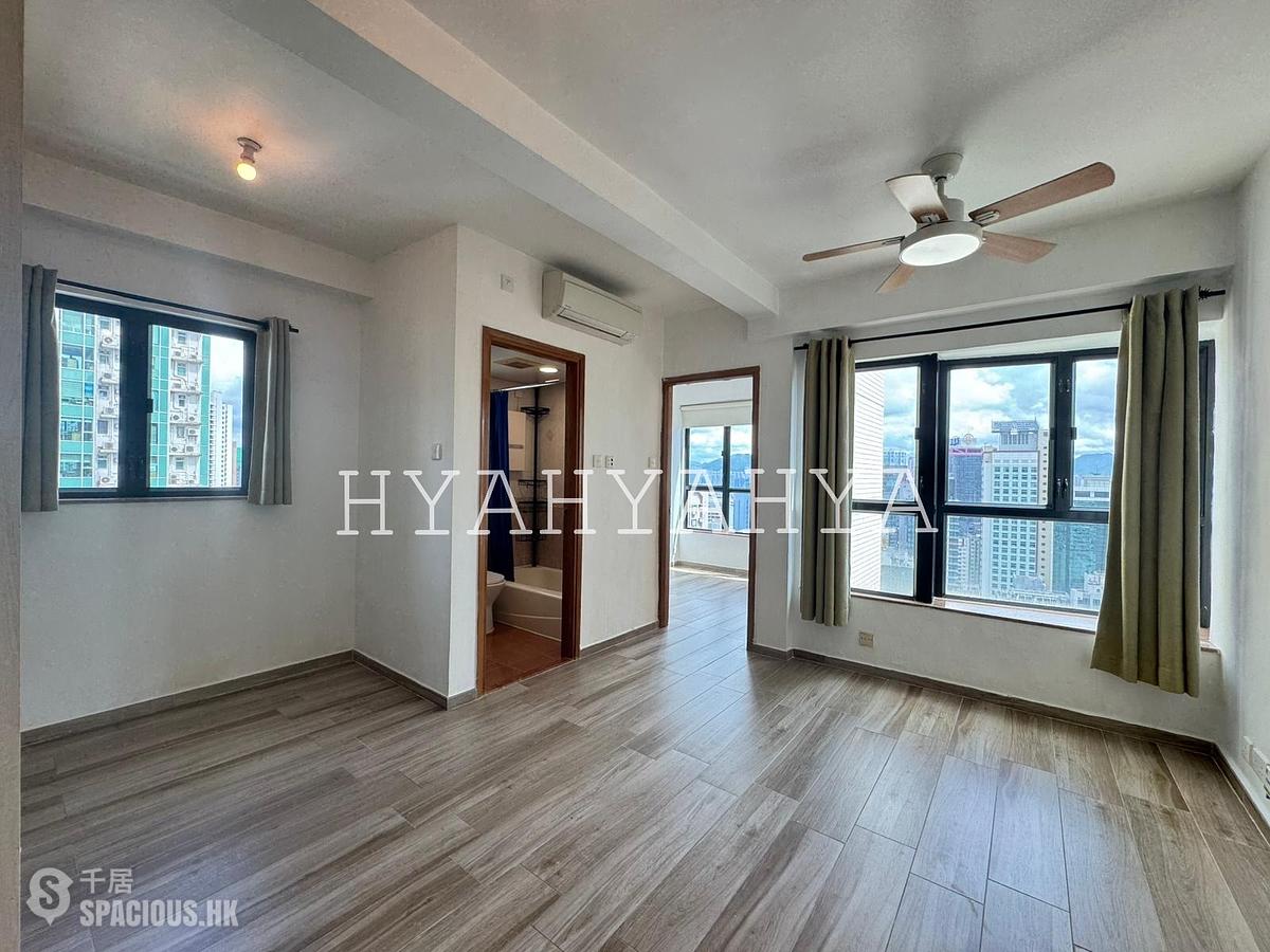 Sheung Wan - The Bellevue Place 01