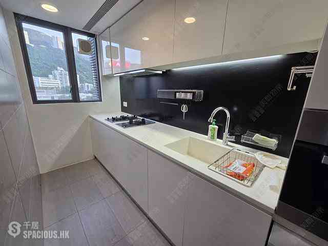 Wan Chai - The Oakhill 05