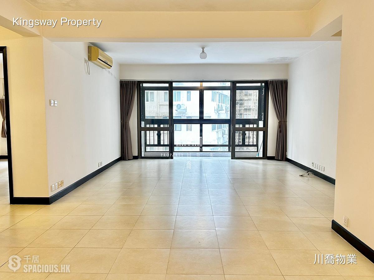 Mid Levels Central - Right Mansion 01
