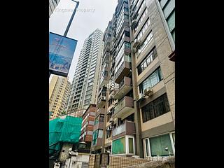 Mid Levels Central - Right Mansion 04