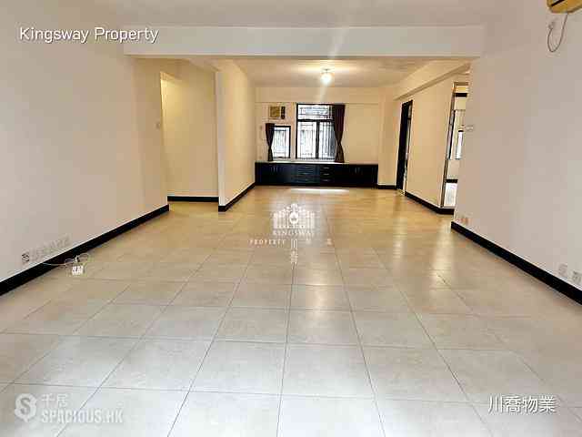 Mid Levels Central - Right Mansion 06