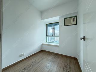 Wan Chai - Royal Court 05