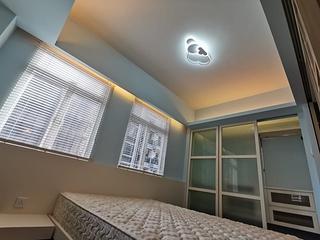Wan Chai - Chung Wui Mansion 02