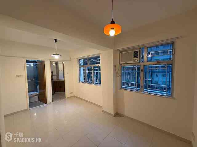 Wan Chai - Kar Yau Building 03